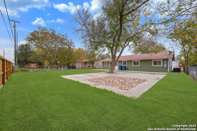 Image 17 of 18 For 1531 Lahn Rd