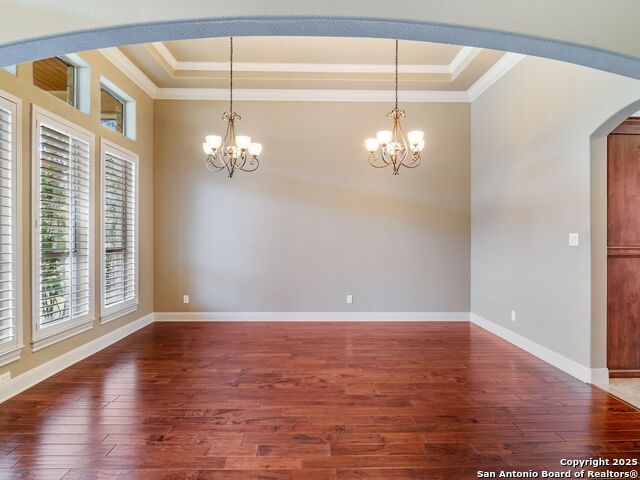 Listing photo id 9 for 7 Grantham