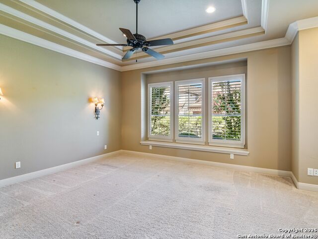 Listing photo id 16 for 7 Grantham