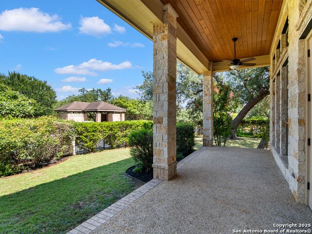Listing photo id 27 for 7 Grantham