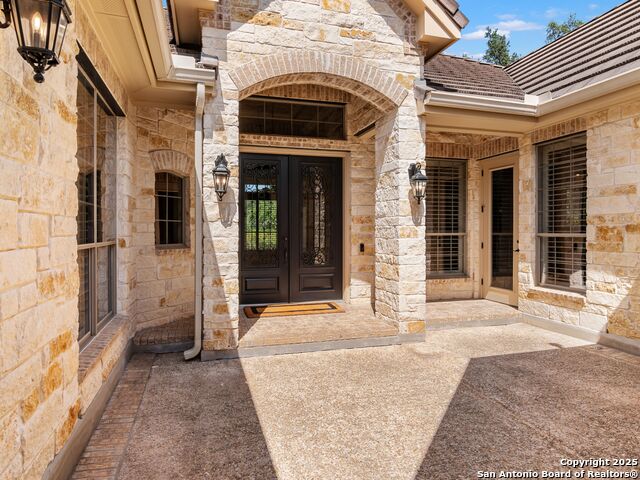 Listing photo id 2 for 7 Grantham