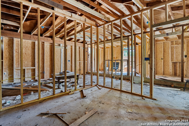 Image 22 of 25 For 1231 Nw 36th St.