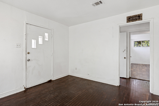 Image 6 of 25 For 1231 Nw 36th St.