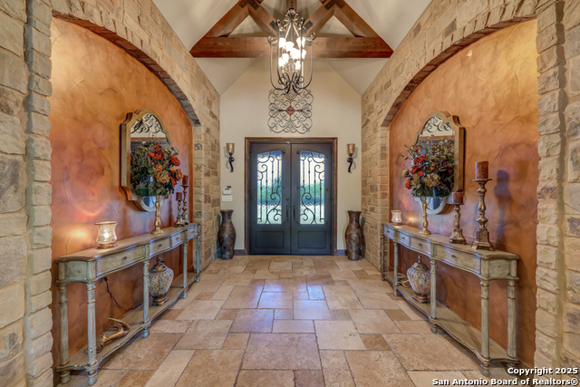 Listing photo id 10 for 21151 Hickman