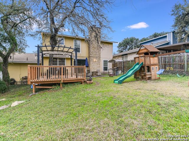 Image 19 of 20 For 1323 Bitters Rd E