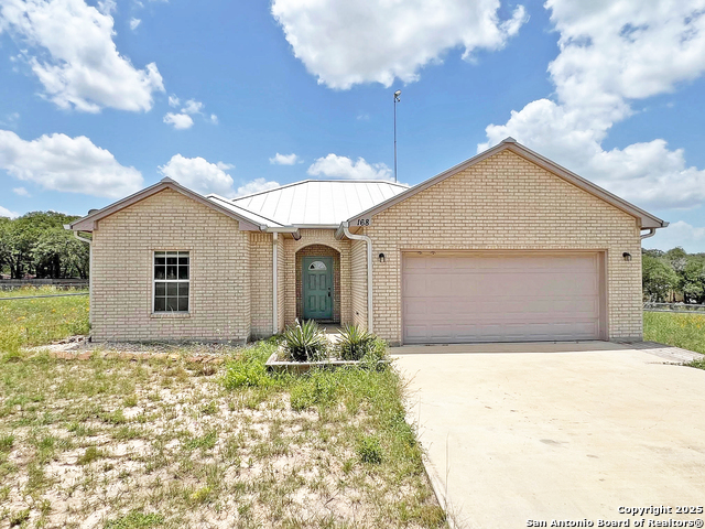 Details for 168 Great Oaks Blvd, La Vernia, TX 78121