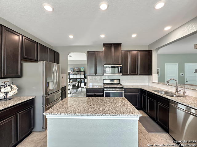 Image 13 of 43 For 104 Red Bud  