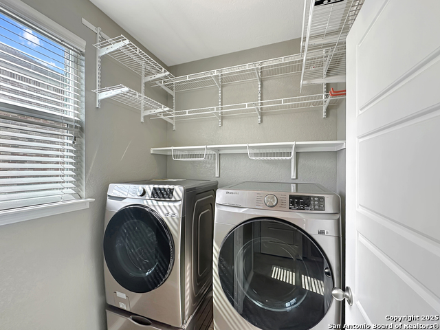 Image 36 of 43 For 104 Red Bud  