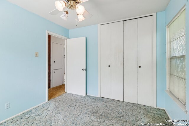 Image 18 of 28 For 5547 Middlefield Dr