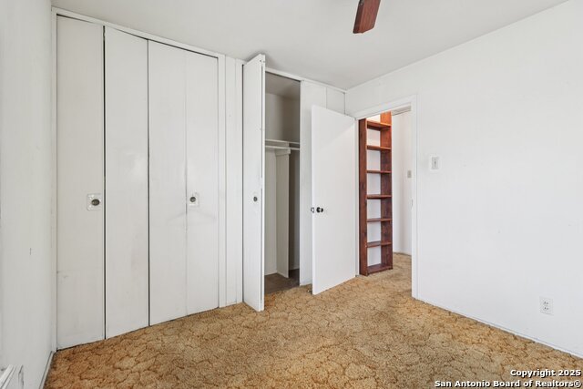 Image 21 of 28 For 5547 Middlefield Dr