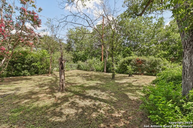 Image 28 of 28 For 5547 Middlefield Dr