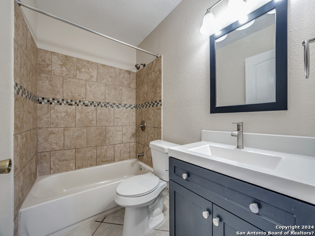 Image 10 of 14 For 130 Idell Ave  101
