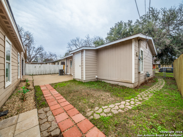 Image 14 of 14 For 130 Idell Ave  101