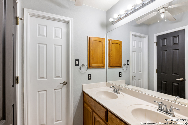 Image 17 of 31 For 15563 Skaggs S