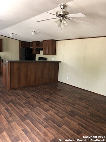 Listing photo id 0 for 1914 14th 10