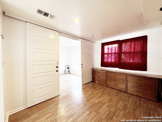 Image 16 of 20 For 3539 El Paso