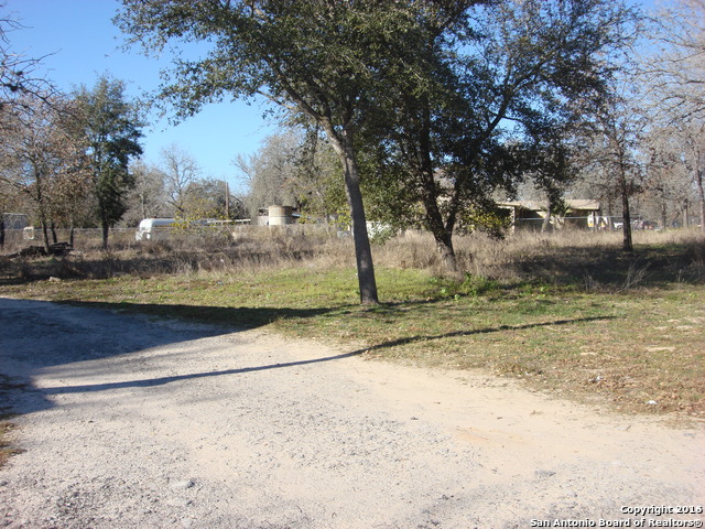 Image 15 of 18 For 23717 Wood Park  3