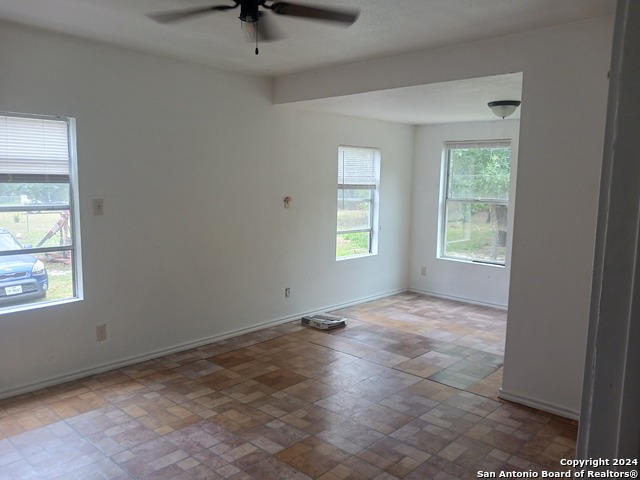 Image 7 of 18 For 23717 Wood Park  3