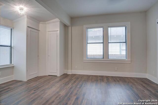 Image 14 of 24 For 1413 Burnet