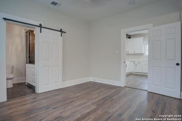 Image 16 of 24 For 1413 Burnet