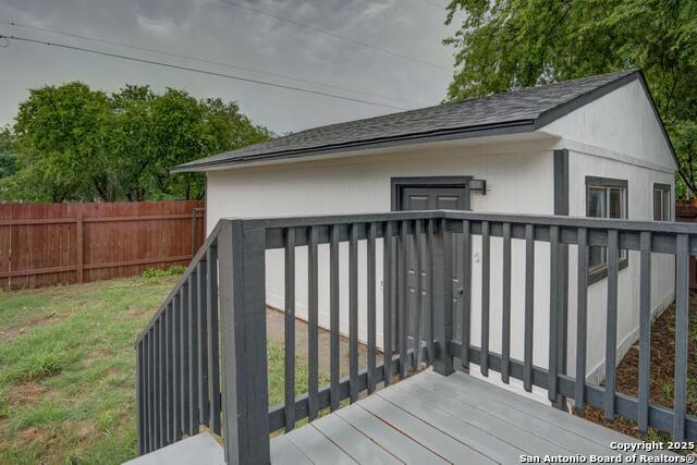 Image 24 of 24 For 1413 Burnet