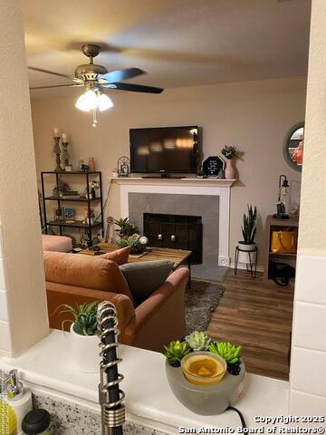 Image 3 of 17 For 6314 Club Oaks