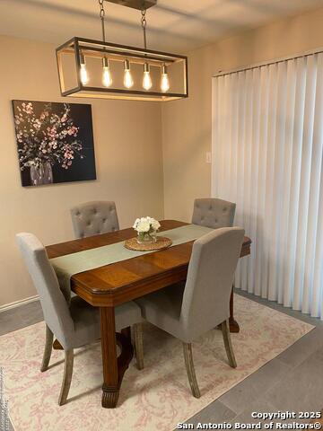 Image 4 of 17 For 6314 Club Oaks