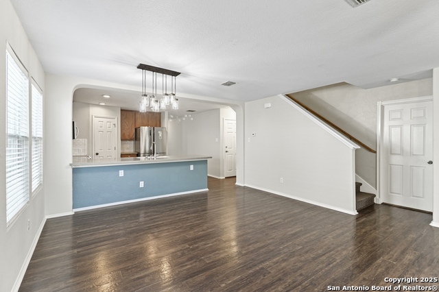 Image 11 of 44 For 7446 Elegante Way