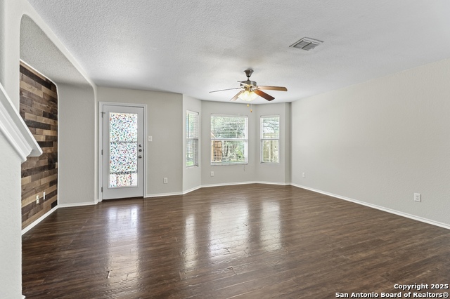 Image 13 of 44 For 7446 Elegante Way
