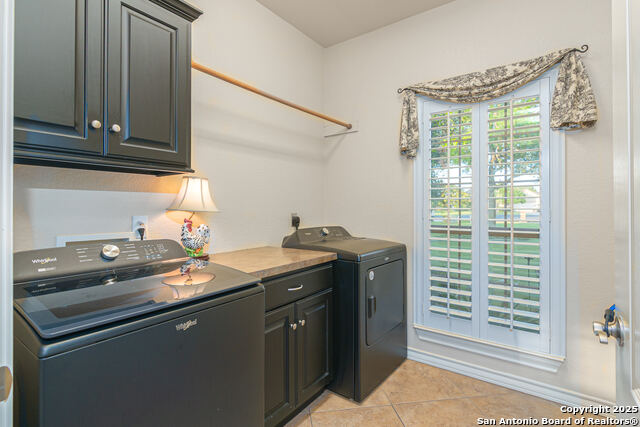 Listing photo id 14 for 170 Castle Breeze
