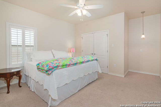 Listing photo id 27 for 170 Castle Breeze