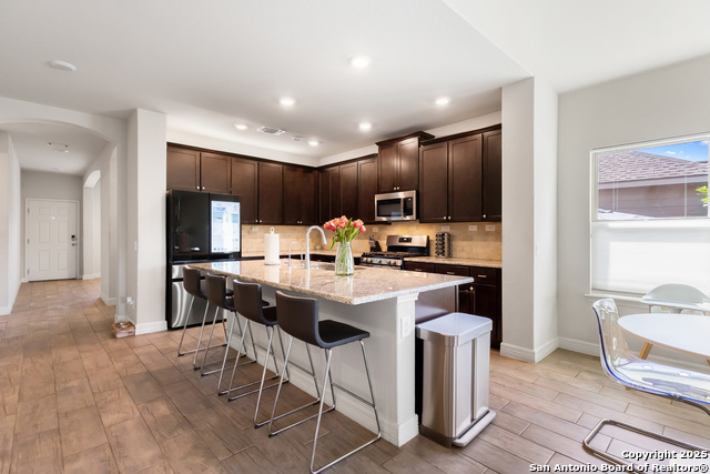 Image 13 of 33 For 10650 Jasmine Bluff