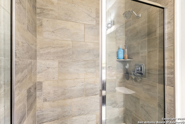 Image 27 of 33 For 10650 Jasmine Bluff