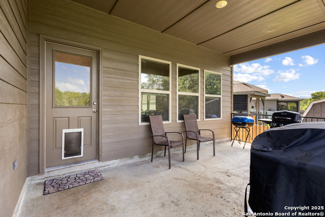Image 29 of 33 For 10650 Jasmine Bluff