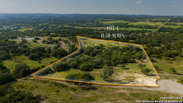 Details for 938 Lindeman Lane, Blanco, TX 78606