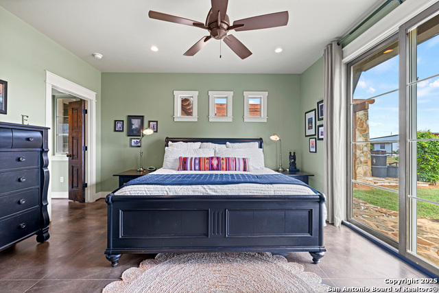 Image 18 of 50 For 5686 Ranch Rd 1631