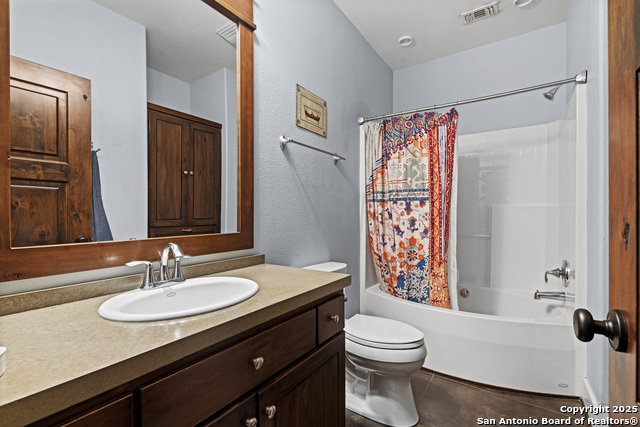 Image 23 of 50 For 5686 Ranch Rd 1631