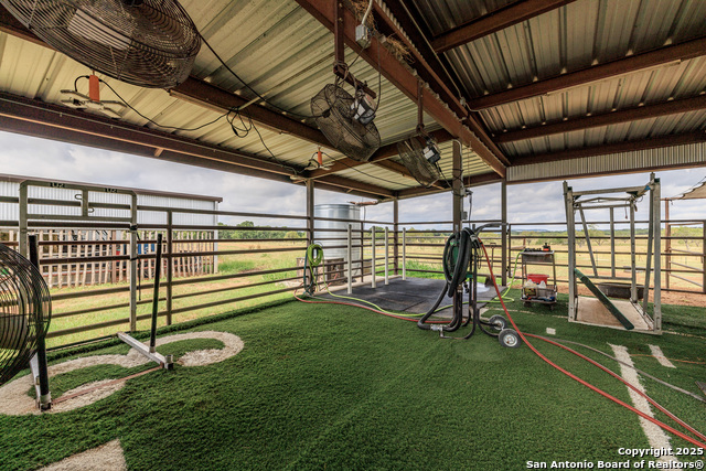 Image 42 of 50 For 5686 Ranch Rd 1631