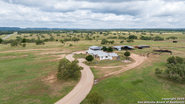 Image 49 of 50 For 5686 Ranch Rd 1631