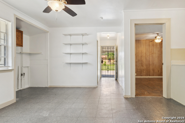 Image 22 of 32 For 2121 San Fernando