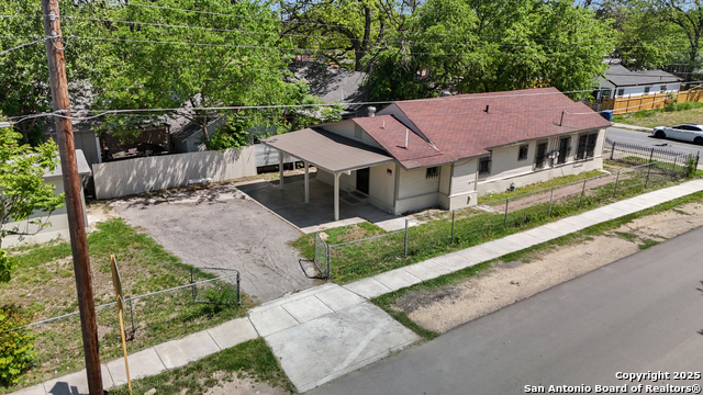 Image 4 of 32 For 2121 San Fernando