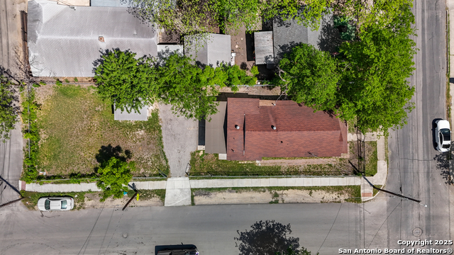 Image 5 of 32 For 2121 San Fernando