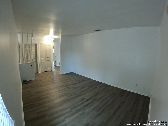 Image 6 of 16 For 1044 Richmond Dr