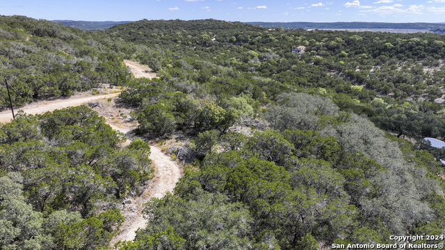 Listing photo id 15 for 0 Hilltop Loop