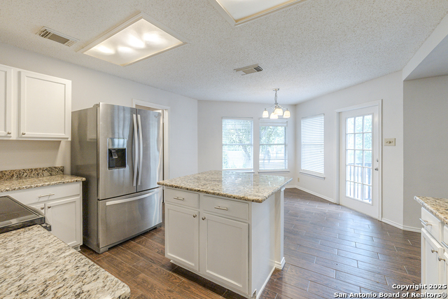 Image 12 of 40 For 8630 Park Olympia