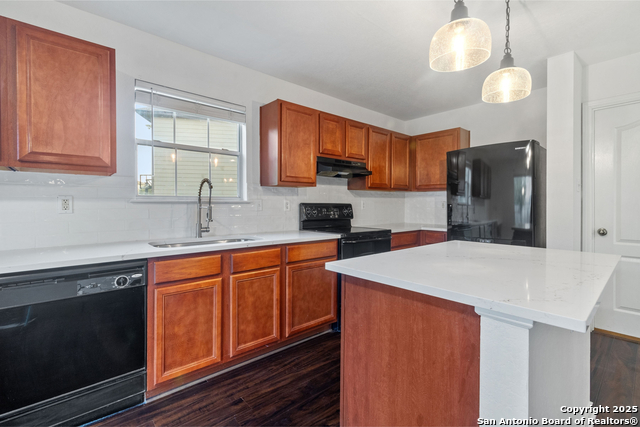 Listing photo id 10 for 7622 Braes Stage