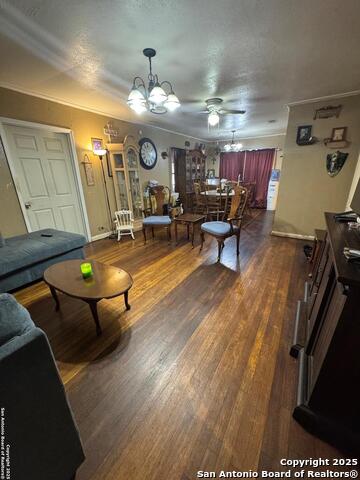 Image 7 of 23 For 257 Glenoak  