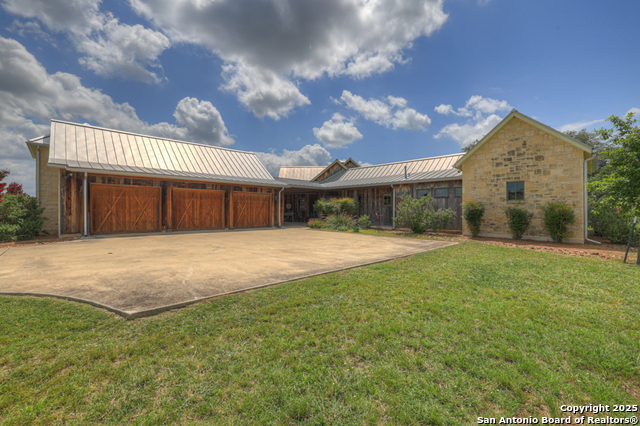 Listing photo id 61 for 1514 Fm 1376