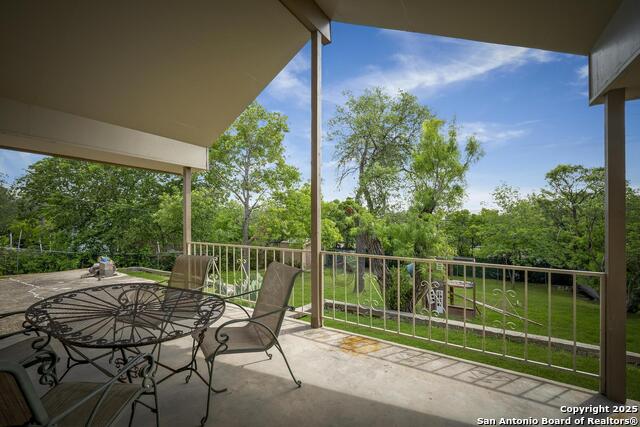 Image 22 of 25 For 7147 Oakridge