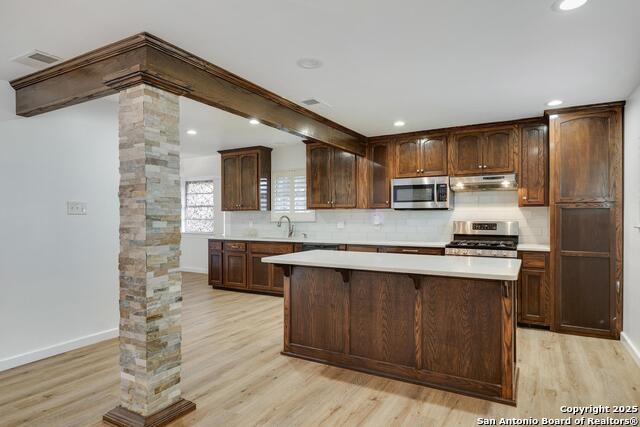 Image 9 of 25 For 7147 Oakridge